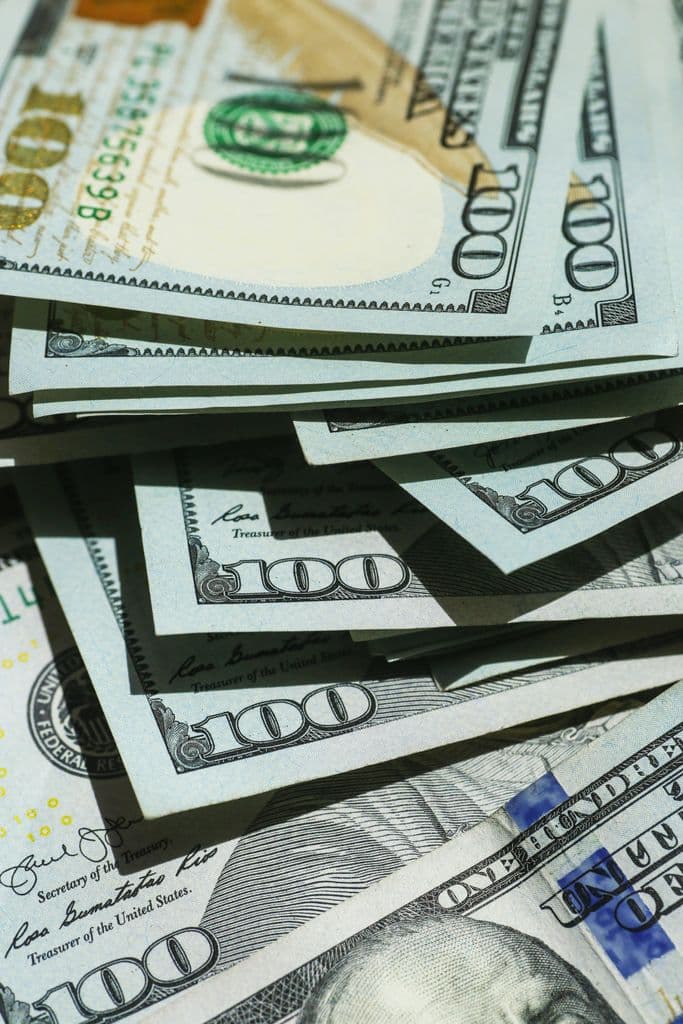 Your startup has no cash. Can you still get an E-2 visa?